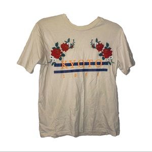 URBAN OUTFITTERS Kyoto T-shirt with Embroidery